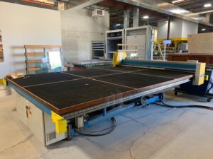Maiver Tilt Glass Cutting Machine SOLD
